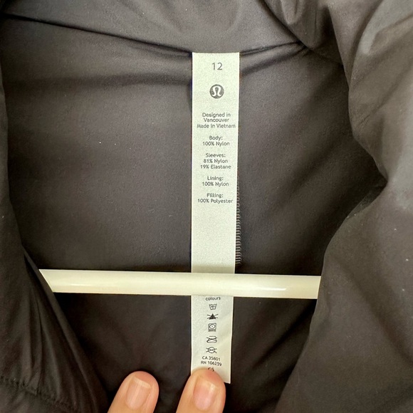 Lululemon Serene Light Wrap - Picture 11 of 13